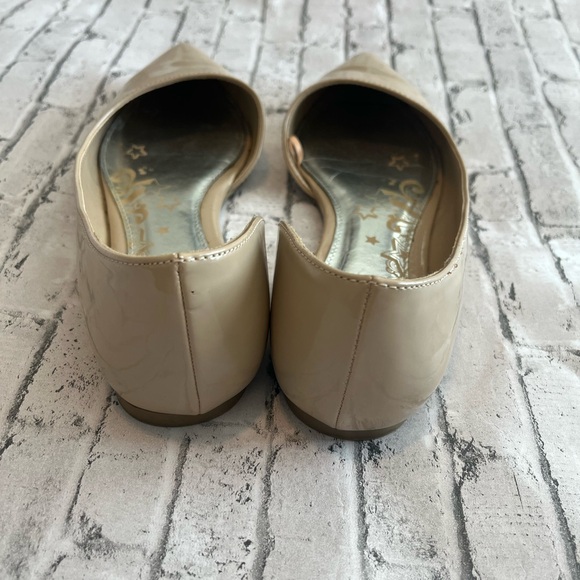 Brash Beige Women's Flats Size 8 - Picture 2 of 8